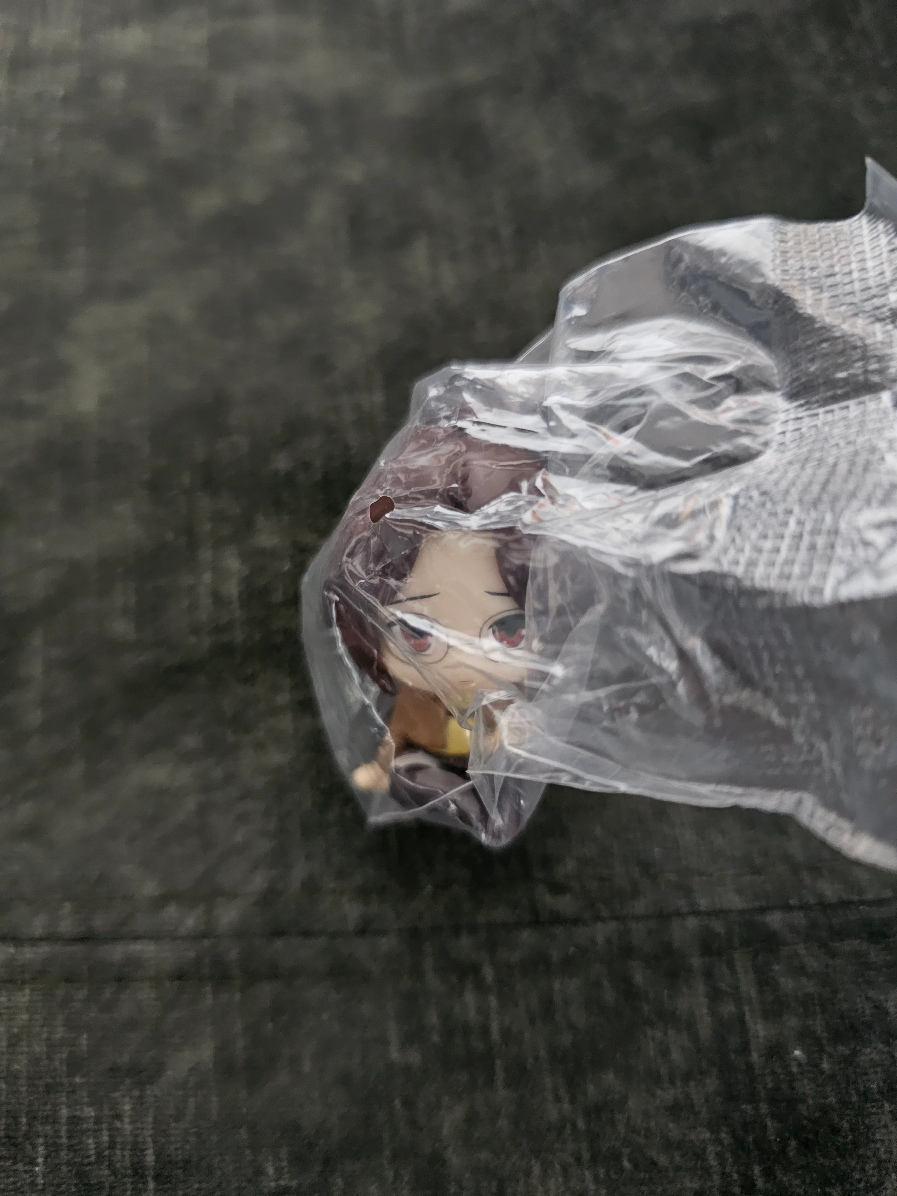 Attack on Titan - Gashapon "sitting" Mini Figuren in 5 Motiven - Image 7