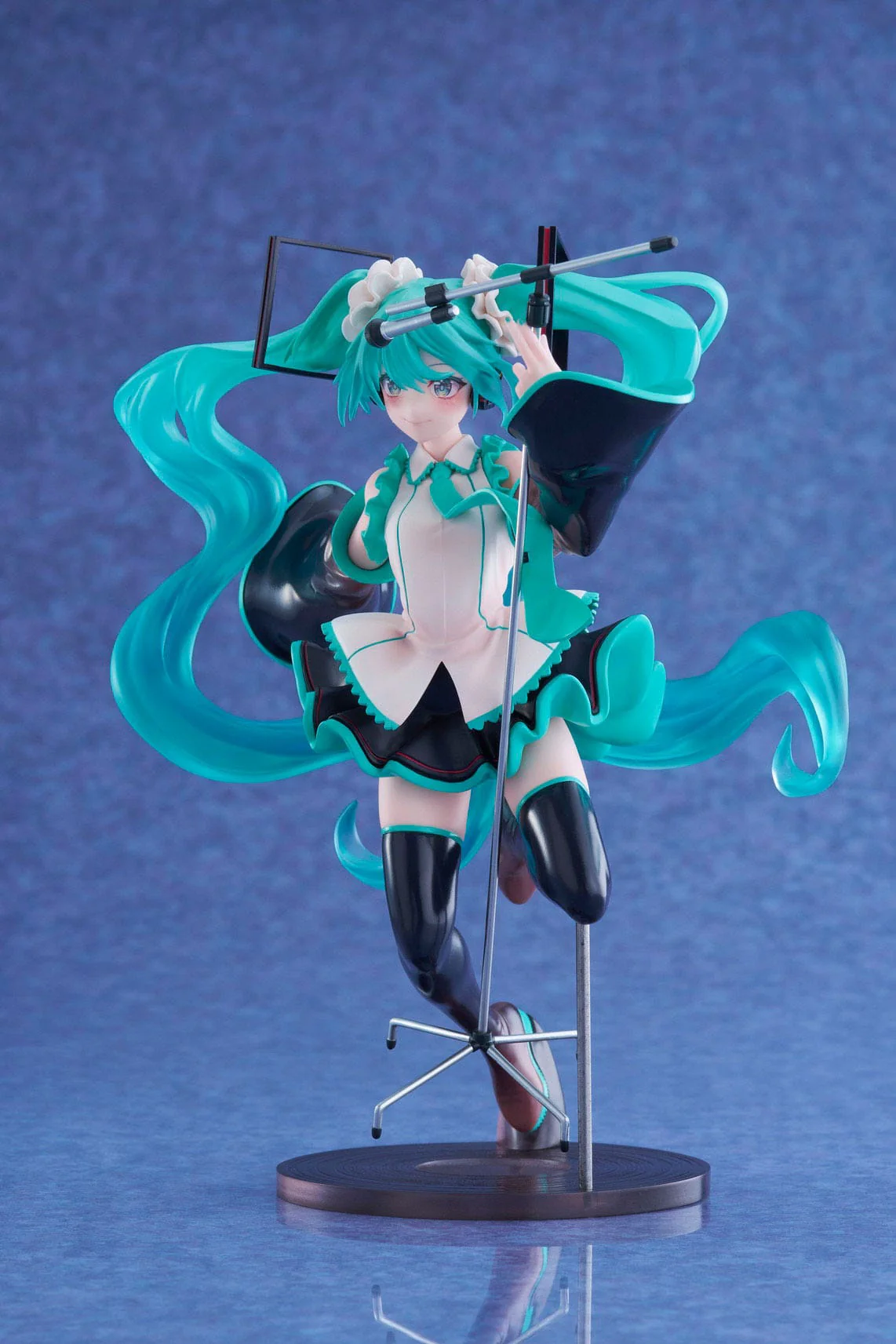 Hatsune Miku - Birthday 2023 ver. AMP+ - Taito Prize - Image 4